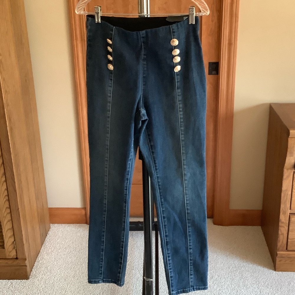 Joseph Ribkoff High Rise Blue Jeans with Silver Buttons